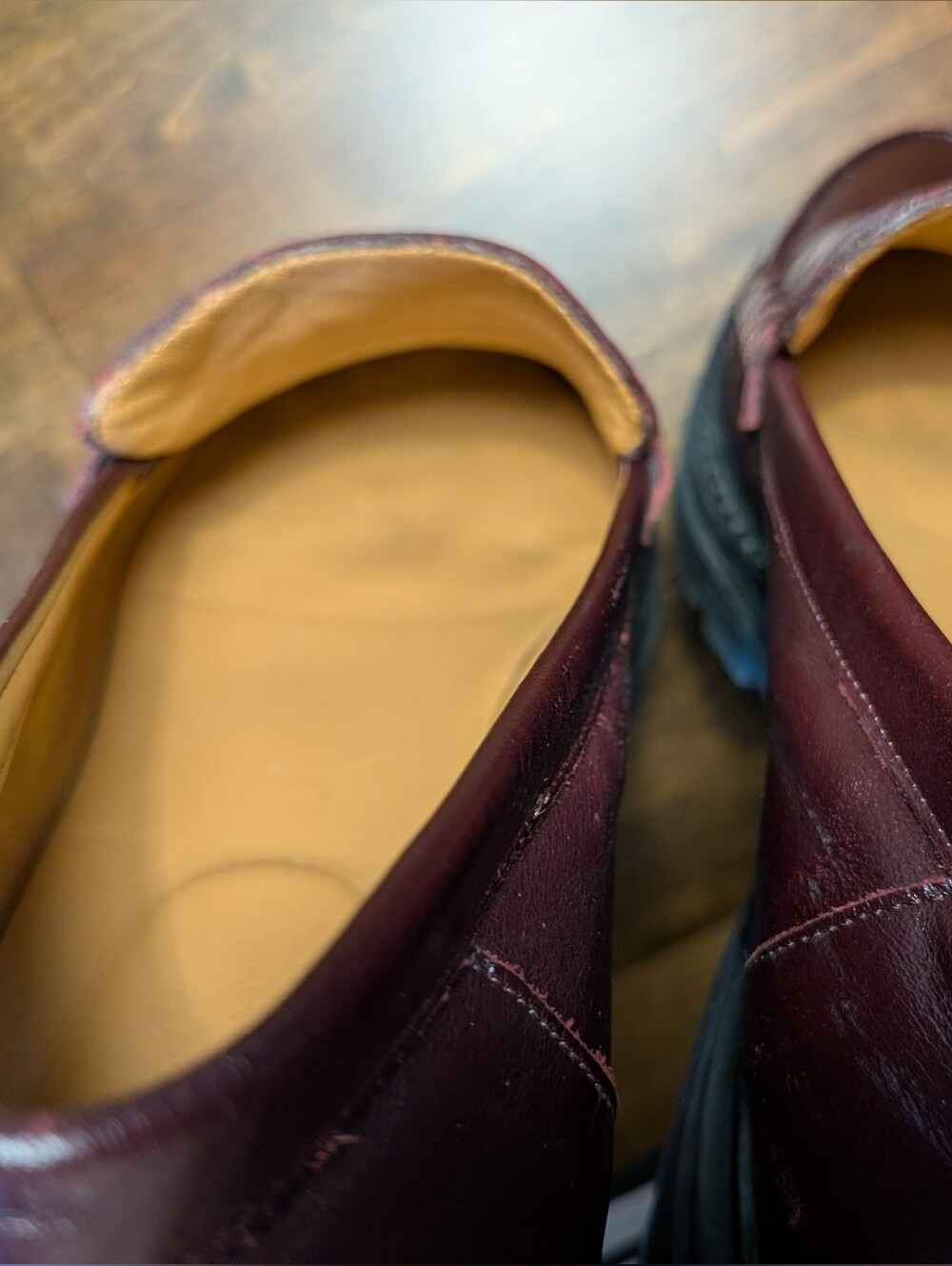 Sézane Albane Loafers Glossy Burgundy Leather Thick Lug Sole Shoes EU 39 US 8 - Picture 15 of 16